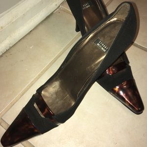 Blk Stuart Weitzman tortoiseshell heel/toe pump